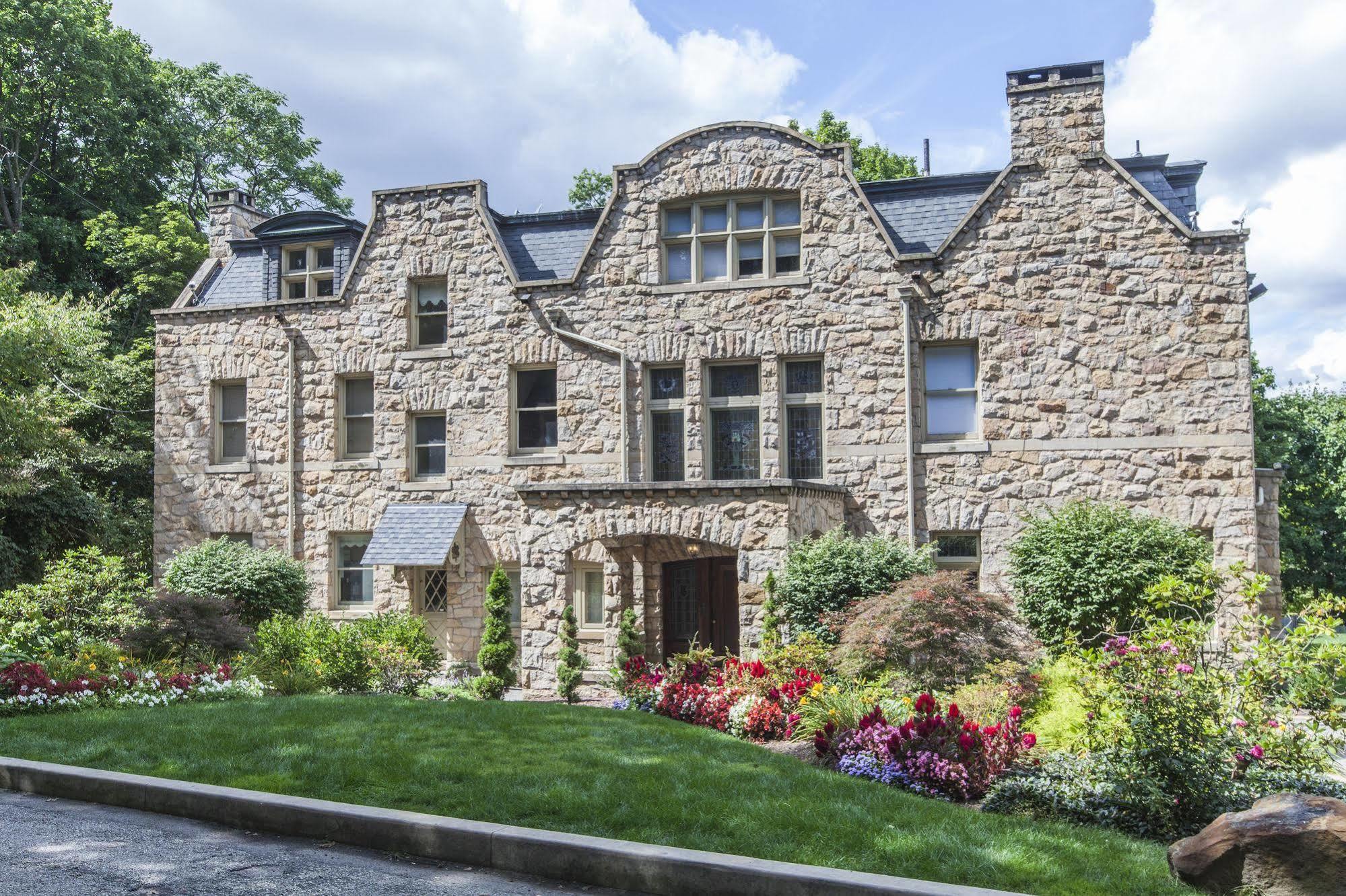 Bed and Breakfast The Mansion At Maple Heights Pittsburgh Exterior foto